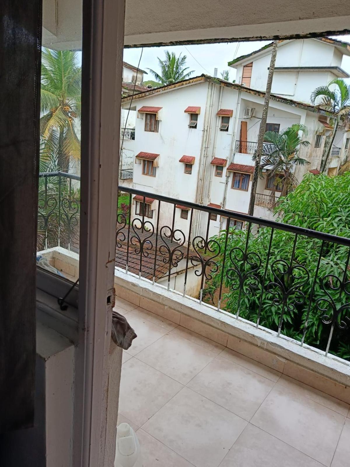 Ronne'S Little Baga Service Apartments Luaran gambar